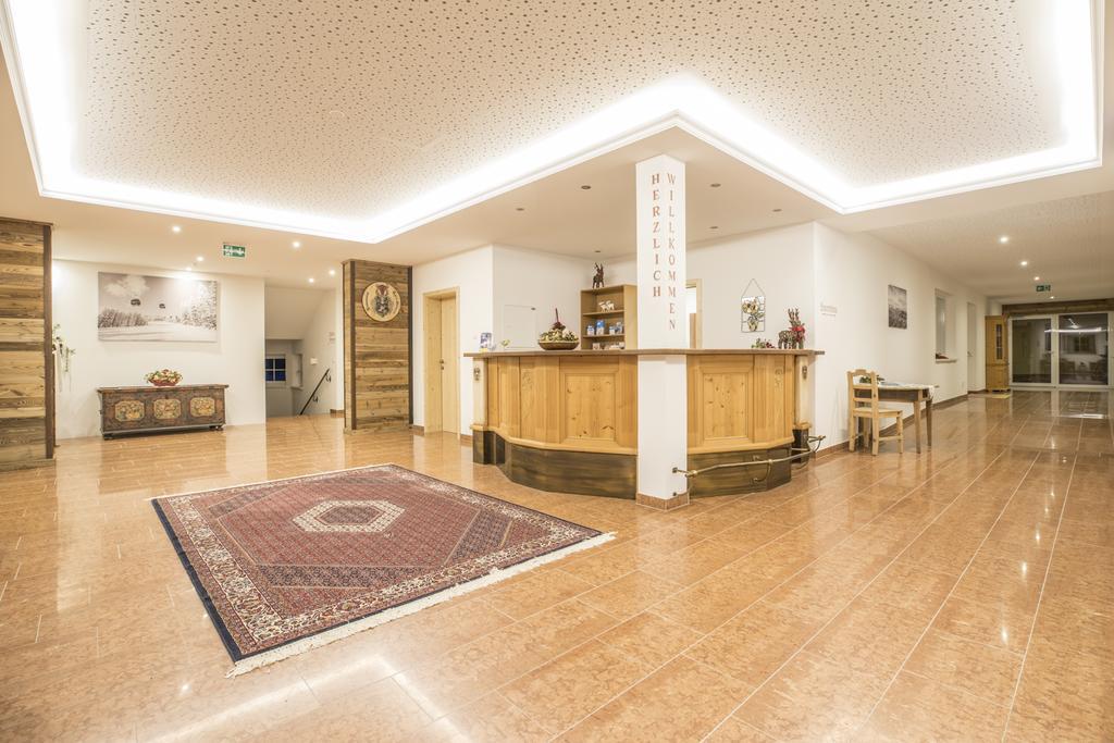 Pension Schrempfgut Флахау Экстерьер фото